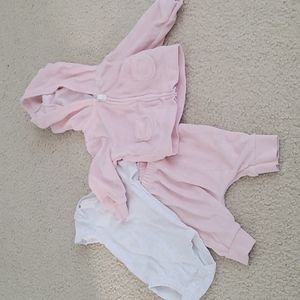 3 Piece Bear Outfit from Carter's